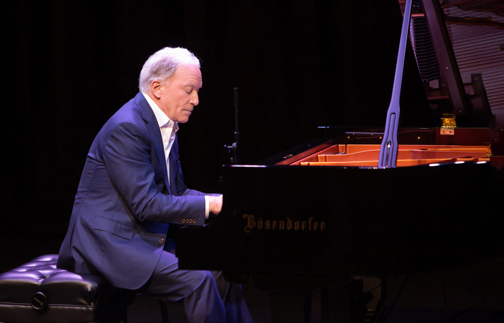 Ken Corday performing at the Garry Marshall Theatre